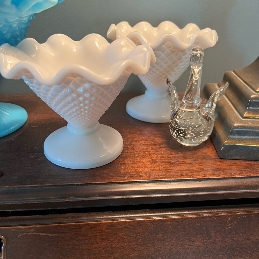 Set of 2  vintage westmorland Milk glass compotes small